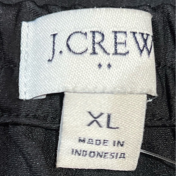 BNWT Women’s J Crew Black Skirt - Picture 3 of 5